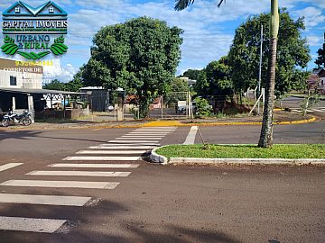 Terreno de Esquina 1150m� 60m de frente, px. Parque de Obras
