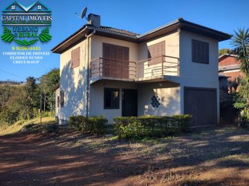 Ch�cara com 1.400m� com Casa de Alvenaria com 150m�