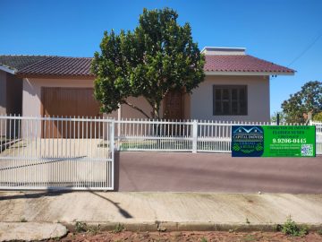 Terreno 250m�, Casa de Alvenaria 85.90m� Rua dos Eucaliptos